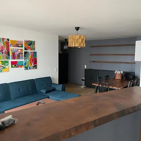 2 Bedroom + Parking Apartamento *